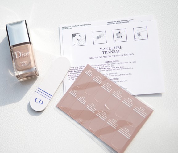 Dior-Yacht-Manicure-set