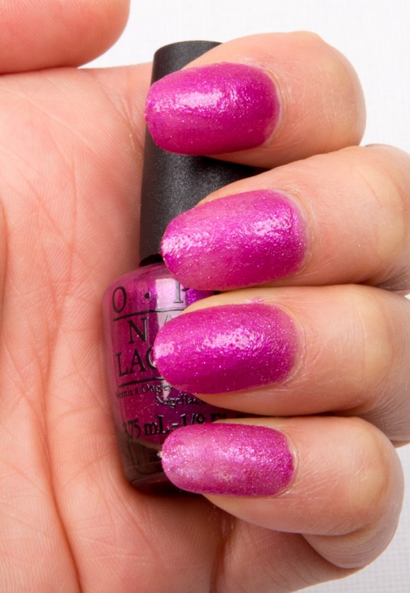 Samba-dy-Loves-Purple-Liquid-sand-opi-brazil