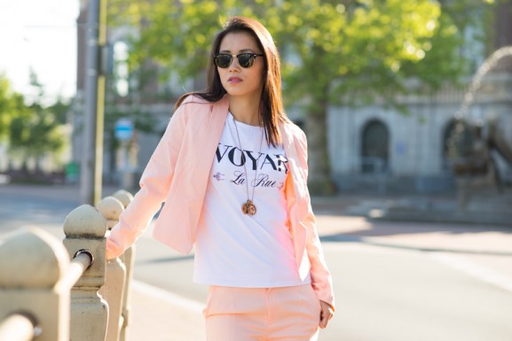 my-huong-voyar-la-rue-rose-gouden-pak