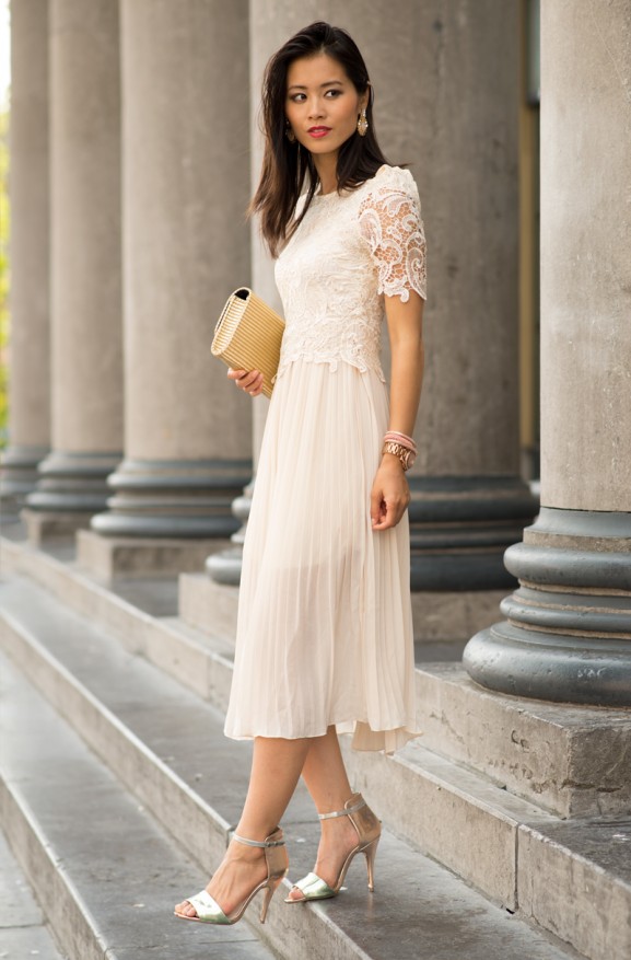 My-HUong-vintage-maxi-dress-Golden-sequins