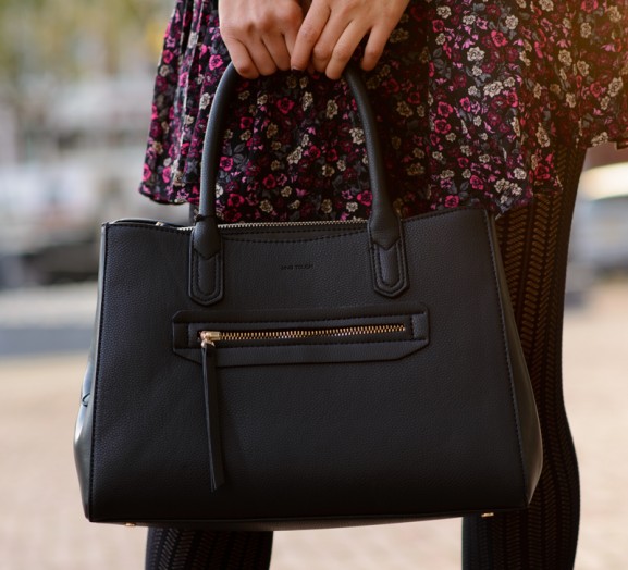 Mango-touch-bag-black-autumn-2014-fashion-blogger