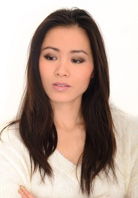 my-huong-bobbi-brown-natural-beauty-face-of-today