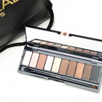 Beige-palette-eyeshadow-Loreal