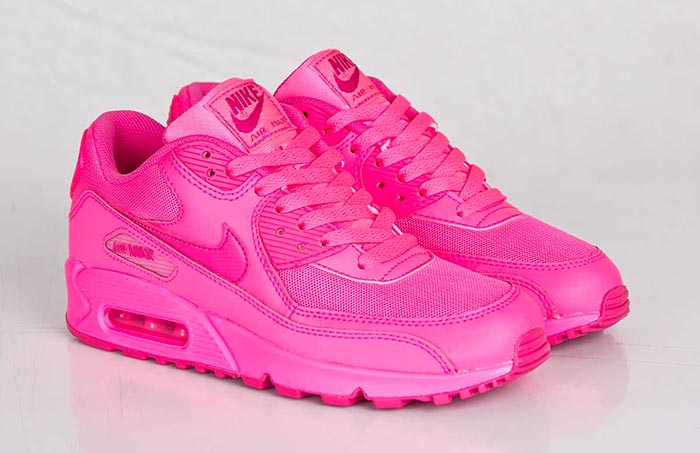 Wegenbouwproces instant web Musthave: Nike Air Max GS 90 Hyper Pink | TheBeautyMusthaves