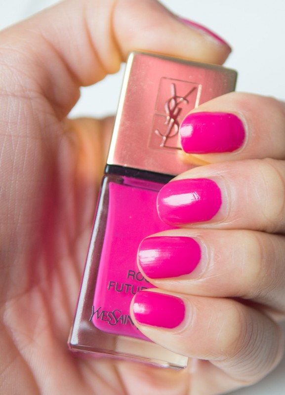 Nail-YSL-Vernis-Nagellak-Rose-Futuriste