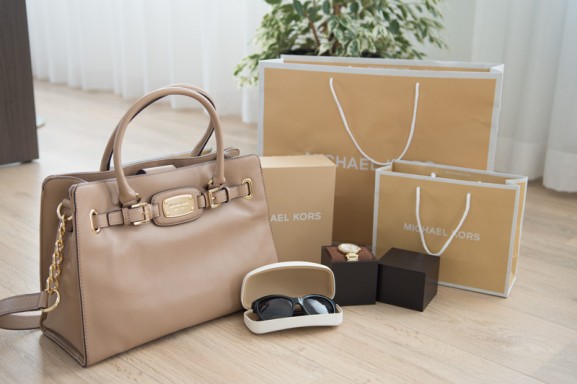 Michael-Kors-shoppen-Tas-zonnebril-en-horloge