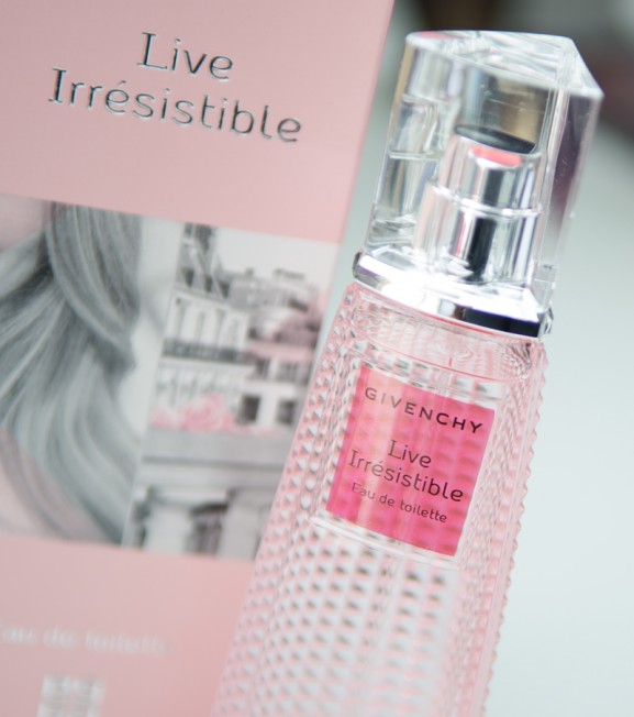 Givenchy-Eau-de-Toilette-Live-Irresistible