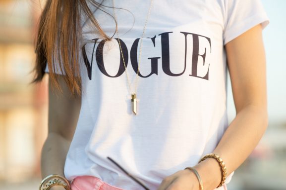 mi-moneda-pendal-ketting-vogue-tshirt