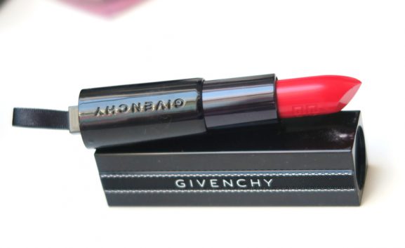 Rouge-interdit-red-givenchy-my-huong