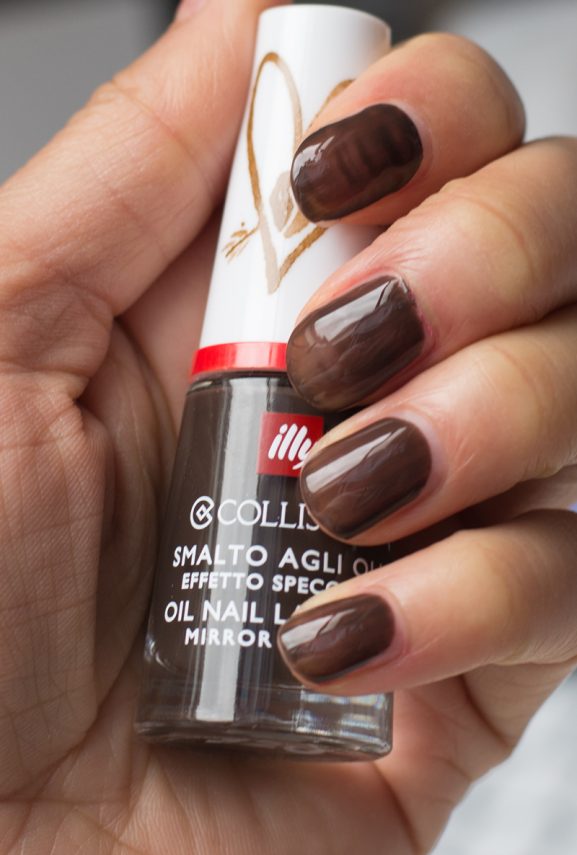 iLly-Collistar_Ristretto_Nail-Laq-Swatch